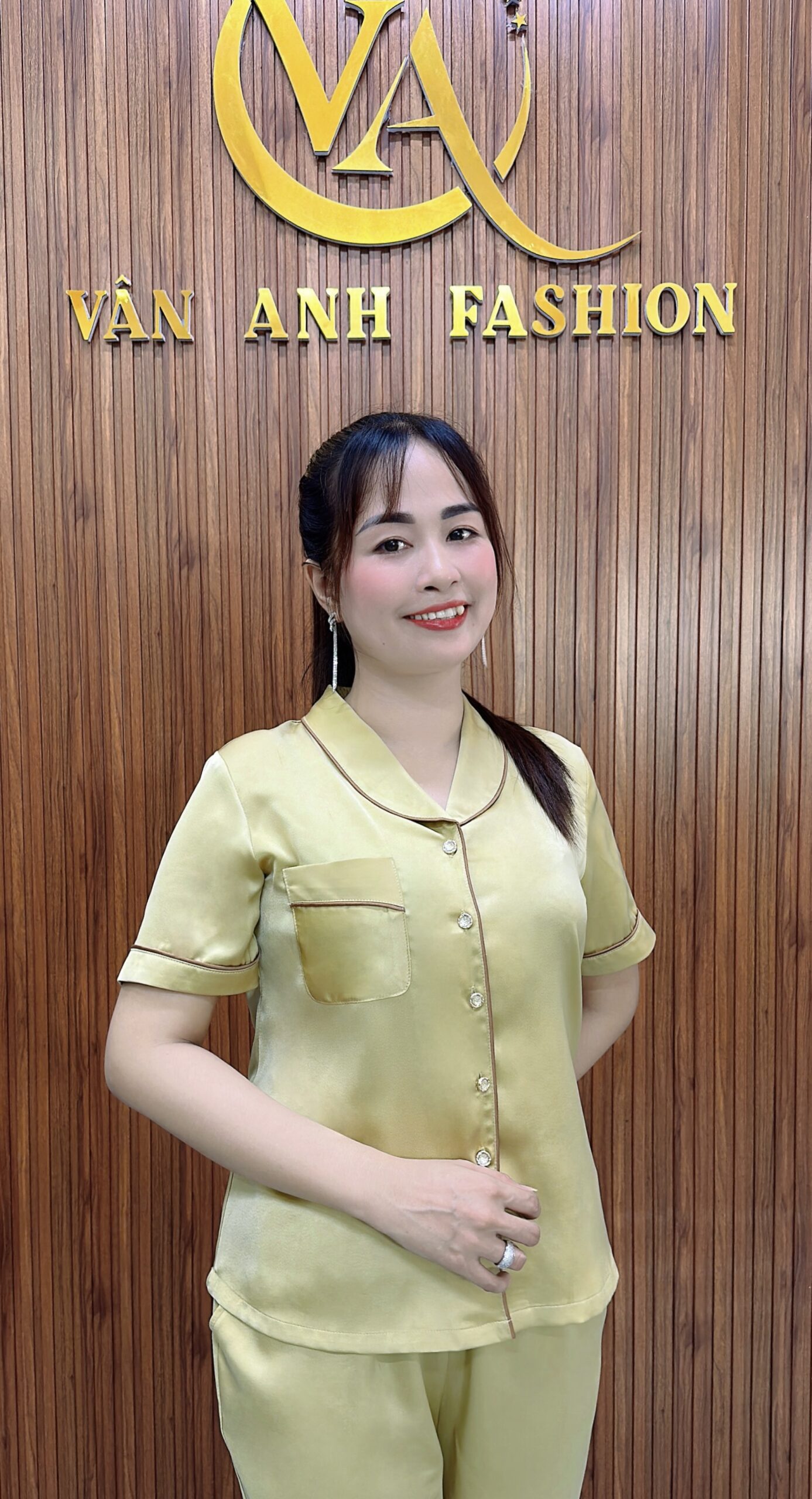 Đồ bộ trung niên tay ngắn Đồ bộ trung niên tay ngắn